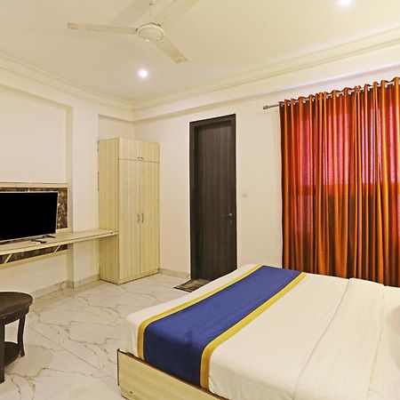 Hotel Almora Inn - Near By Delhi International Airport - With Free Airport Pickup And Drop Νέο Δελχί Εξωτερικό φωτογραφία
