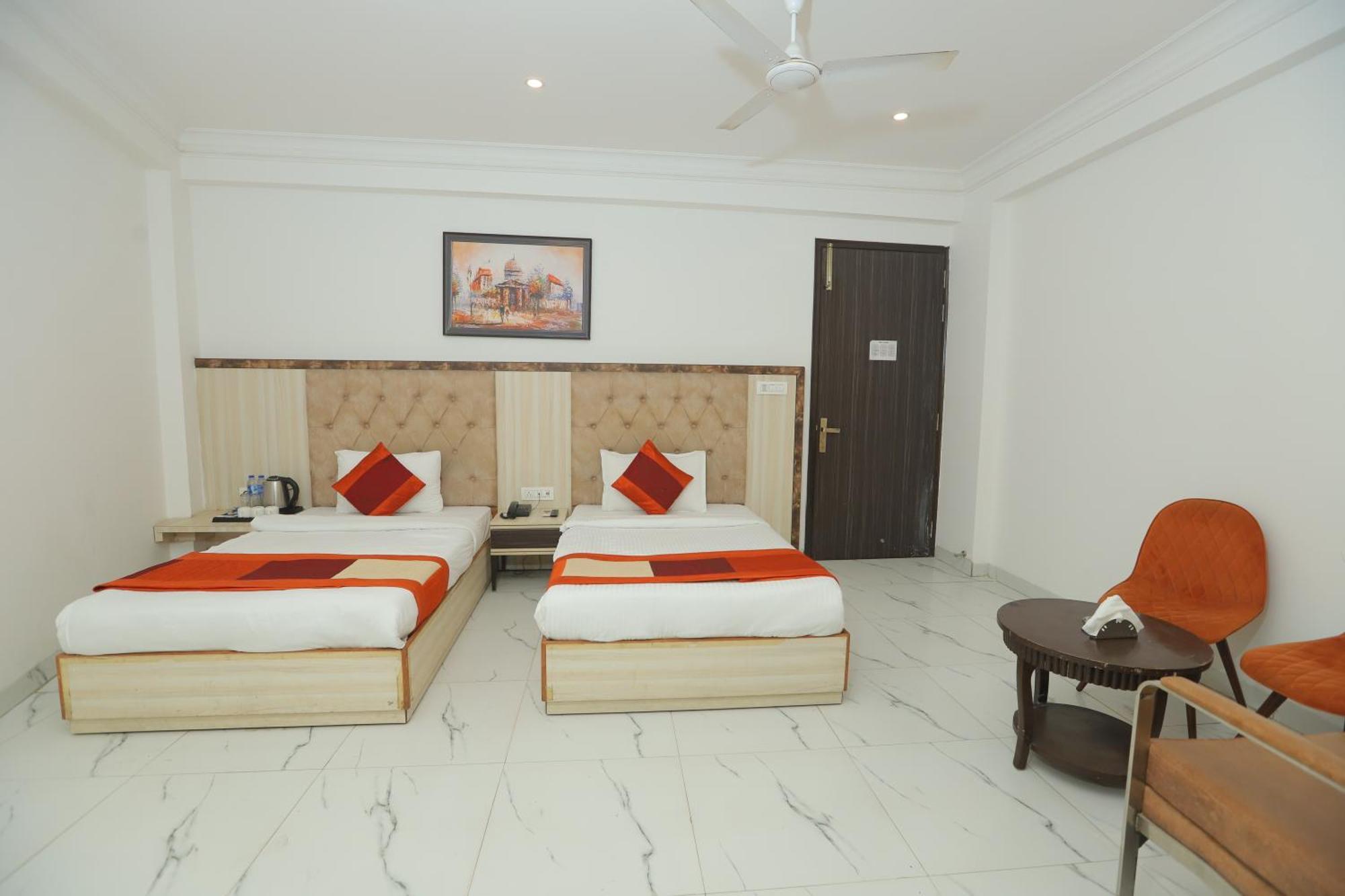 Hotel Almora Inn - Near By Delhi International Airport - With Free Airport Pickup And Drop Νέο Δελχί Εξωτερικό φωτογραφία