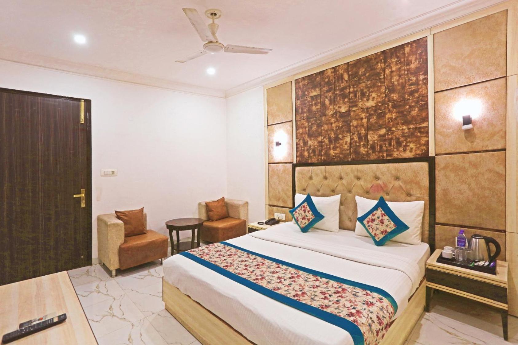 Hotel Almora Inn - Near By Delhi International Airport - With Free Airport Pickup And Drop Νέο Δελχί Εξωτερικό φωτογραφία