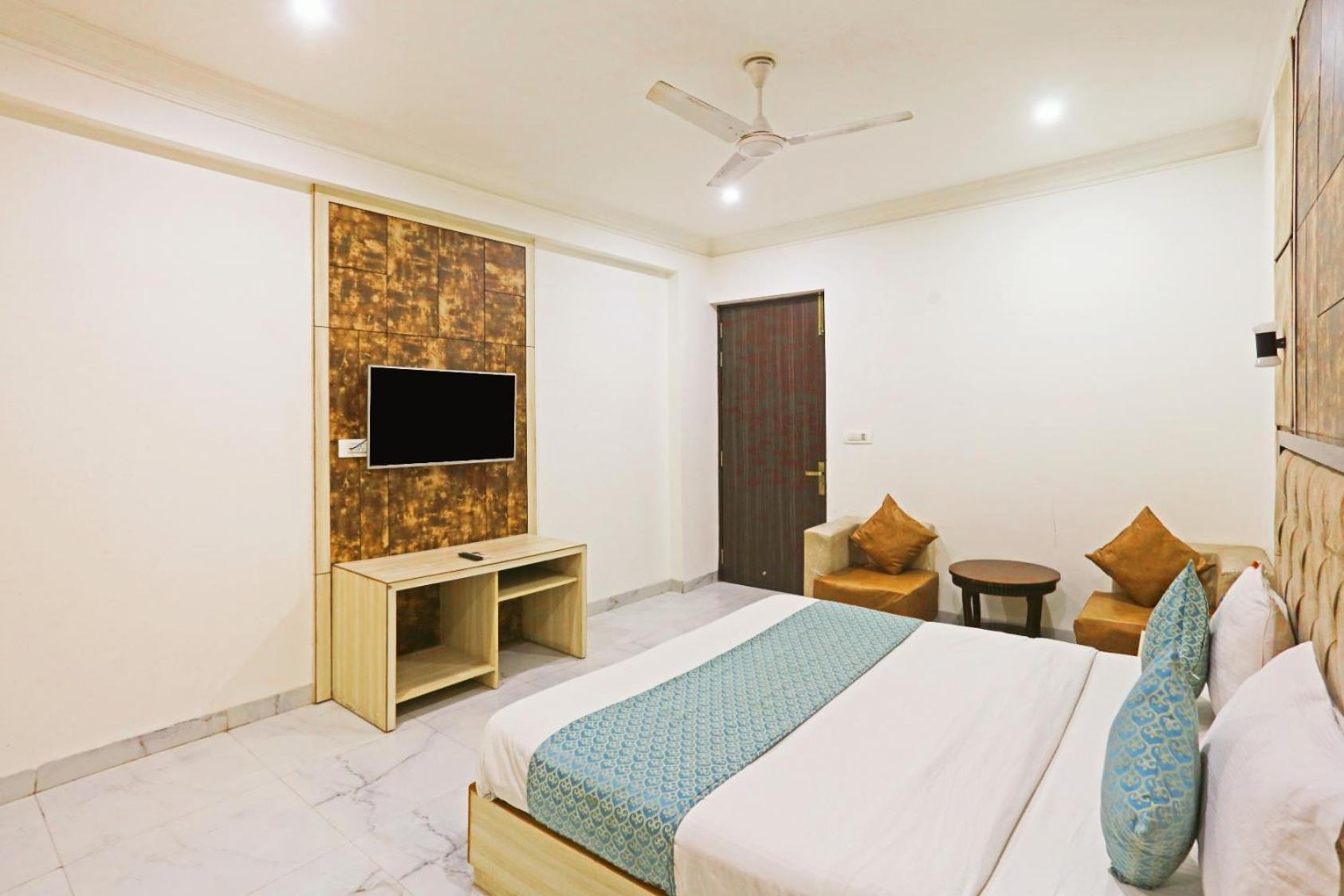 Hotel Almora Inn - Near By Delhi International Airport - With Free Airport Pickup And Drop Νέο Δελχί Εξωτερικό φωτογραφία