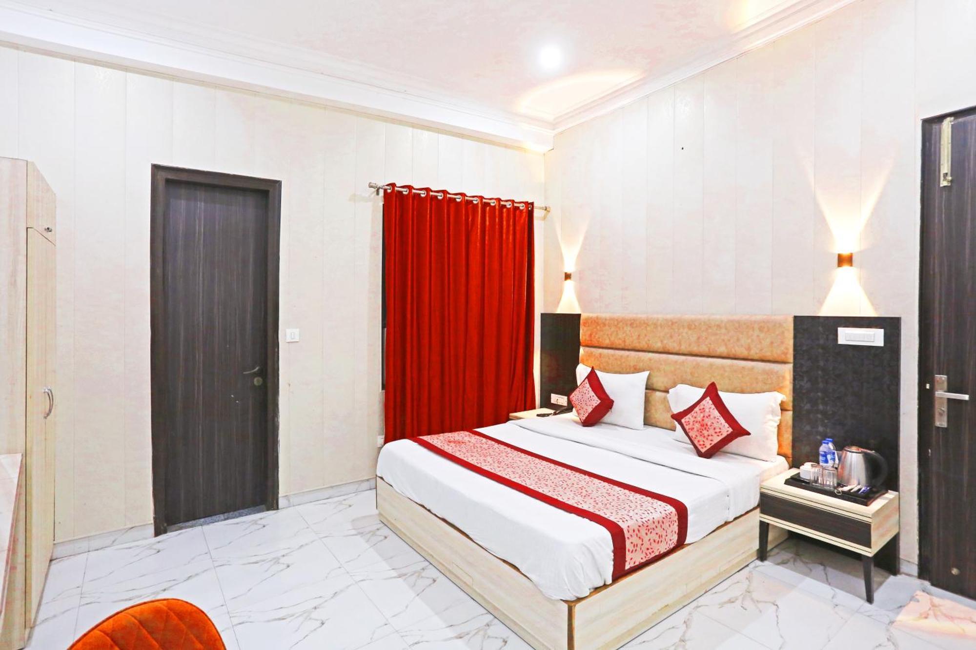 Hotel Almora Inn - Near By Delhi International Airport - With Free Airport Pickup And Drop Νέο Δελχί Εξωτερικό φωτογραφία