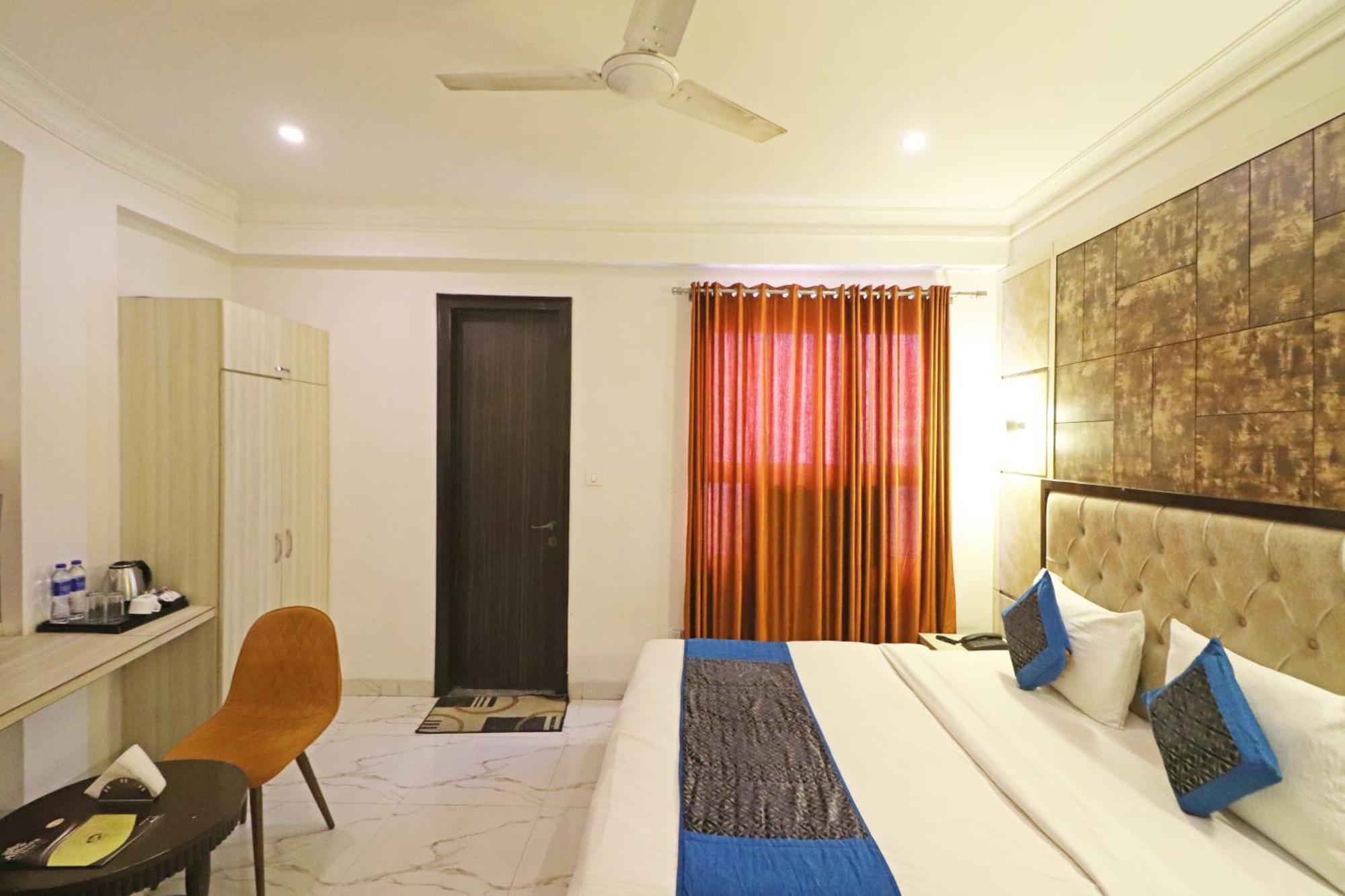 Hotel Almora Inn - Near By Delhi International Airport - With Free Airport Pickup And Drop Νέο Δελχί Εξωτερικό φωτογραφία