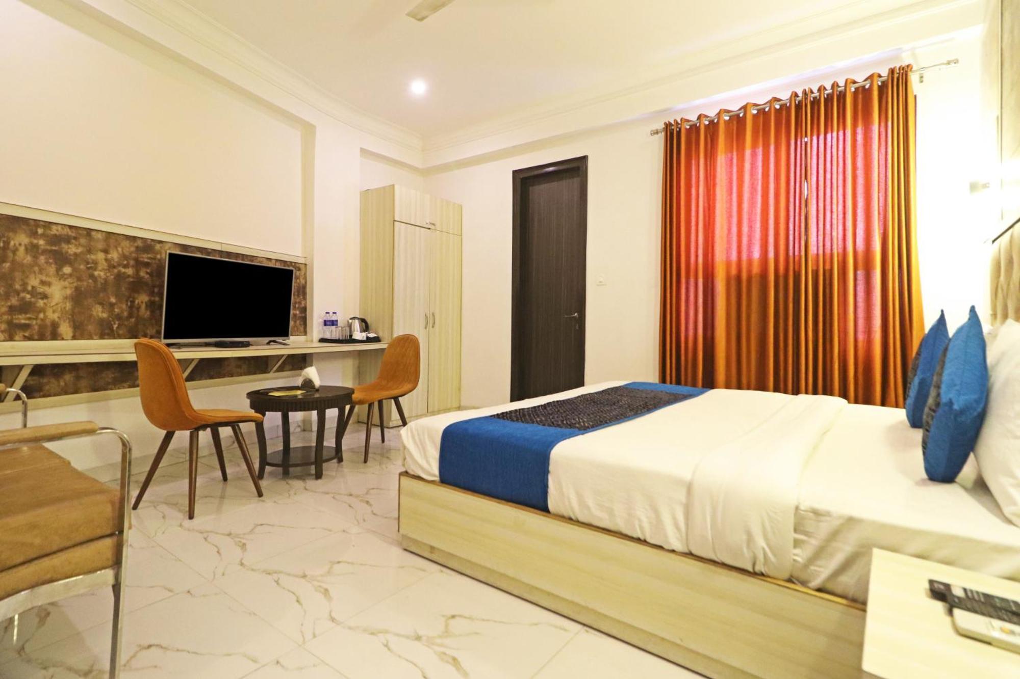 Hotel Almora Inn - Near By Delhi International Airport - With Free Airport Pickup And Drop Νέο Δελχί Εξωτερικό φωτογραφία