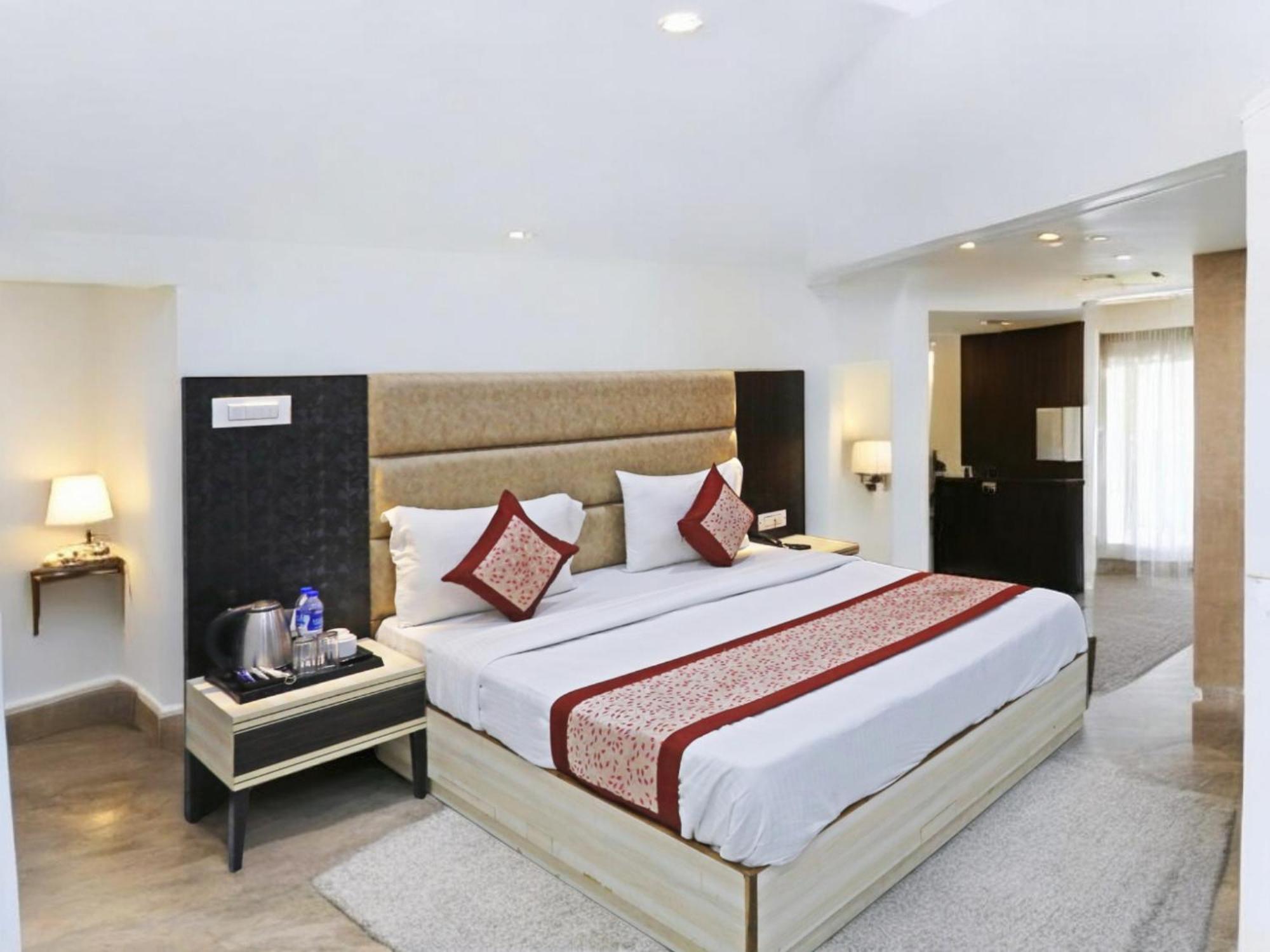 Hotel Almora Inn - Near By Delhi International Airport - With Free Airport Pickup And Drop Νέο Δελχί Εξωτερικό φωτογραφία