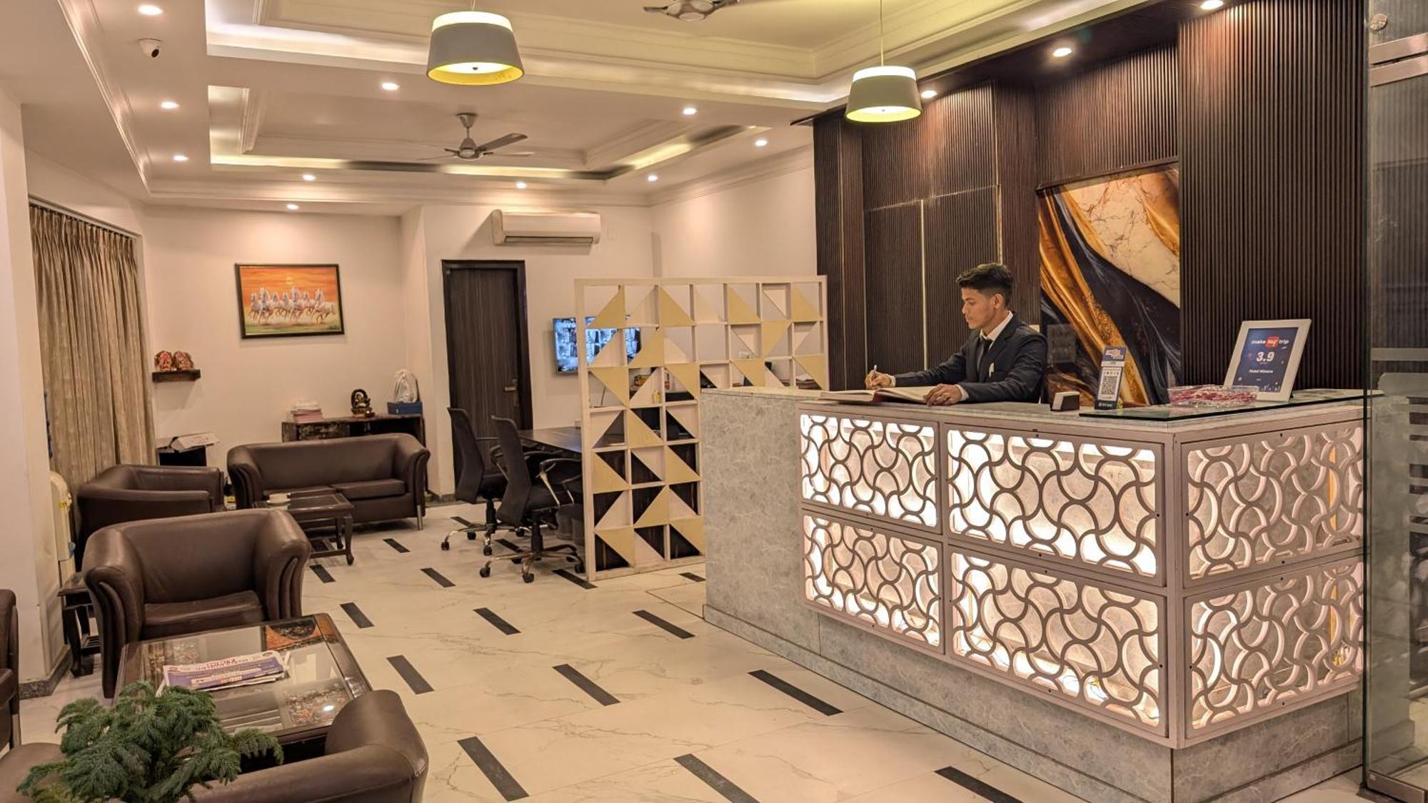 Hotel Almora Inn - Near By Delhi International Airport - With Free Airport Pickup And Drop Νέο Δελχί Εξωτερικό φωτογραφία